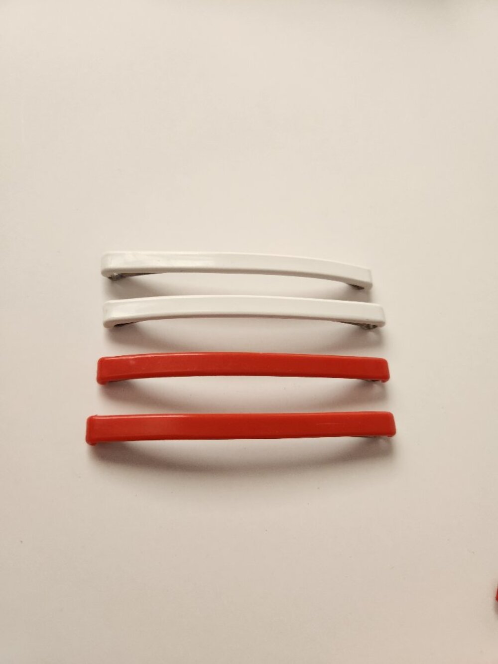 Vintage Goody Stay Tight Clasp Clip Hair Barrettes 3" Red And White